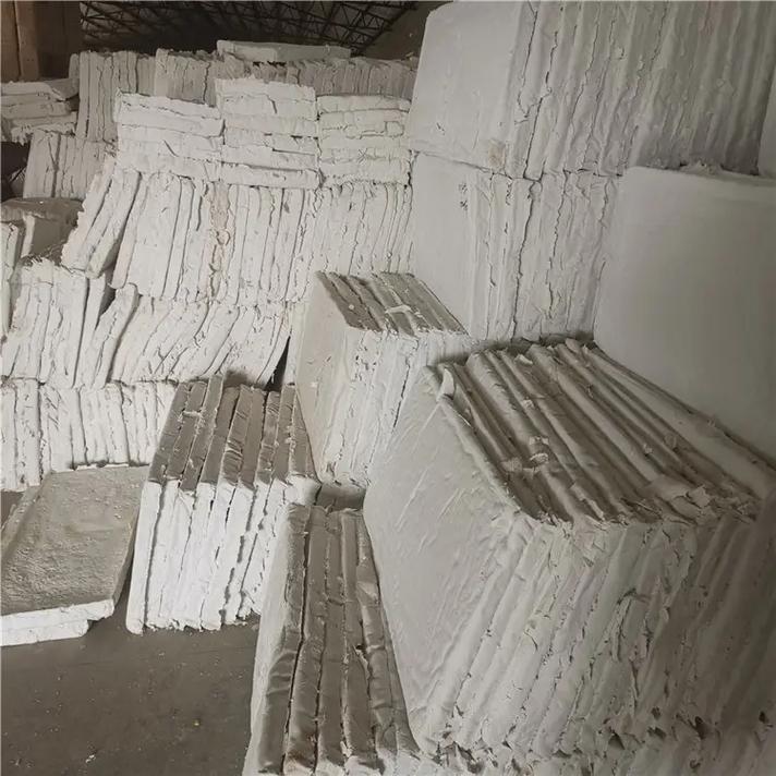 復(fù)合硅酸鹽保溫板 憎水型CAS保溫板與一體保溫板的綜合解析